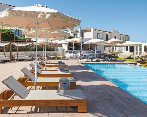 Mangia's Santa Teresa Sardinia, Curio Collection by Hilton-2