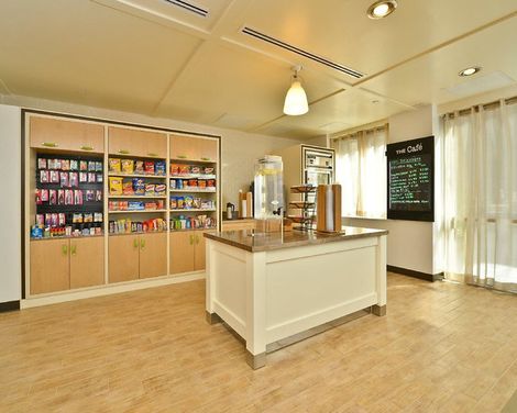 Holiday Inn NYC Lower East Side-3