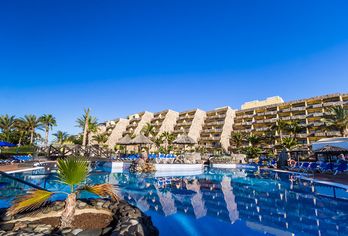 Hotel, BlueBay Beach Club