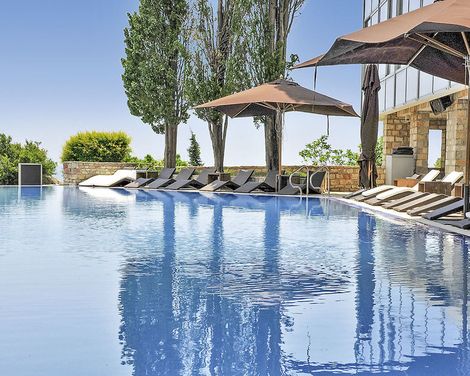 Avala Resort & Villas-3