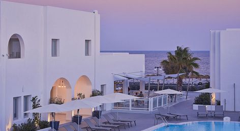 Aqua Blue Hotel - Member Of KD Hotels & Resorts