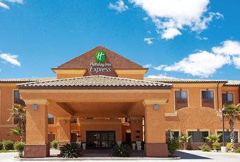 Hotel, Holiday Inn Express & Suites Kingman
