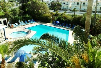 Hotel, Hilltop Gardens Hotel Apartments