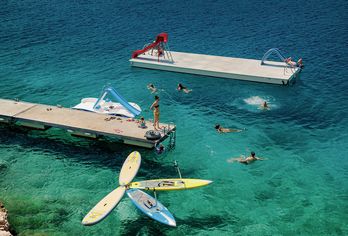 Hotel, Gava Resort Waterman