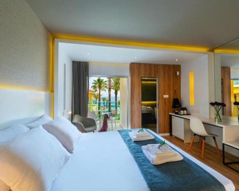 Malama Beach Holiday Village-0