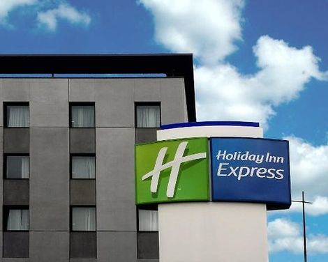Holiday Inn Express Bilbao-1
