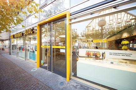 ADAC Reisebüro Aussenansicht