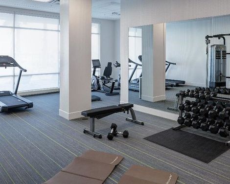 Holiday Inn Express & Suites Orlando At Seaworld-1