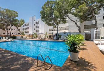 Hotel, Apartamentos Es Pujols