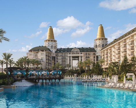 Delphin Diva-4