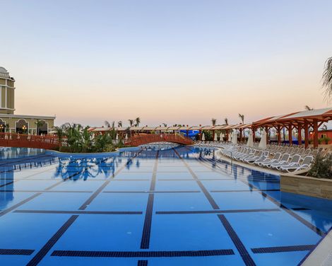 Sunis Efes Royal Palace Resort & Spa-1