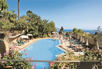 Hotel, Hotel Ariston