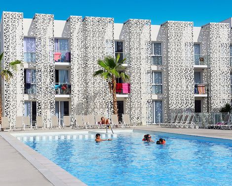 Appart'hôtel Odalys Nakâra-0