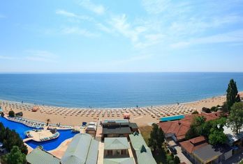 Hotel, Hotel Luna