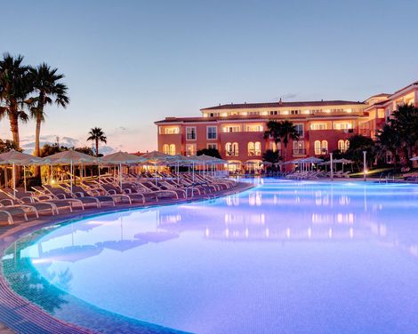 Grupotel Macarella Suites & Spa-4