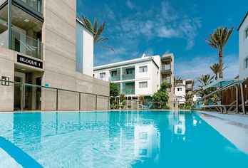 Hotel, Bristol Sunset Beach