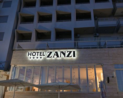 Hotel Zanzi-4