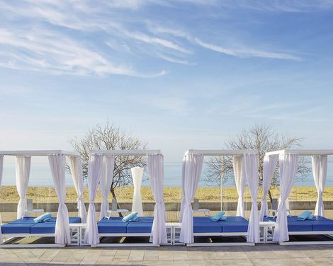 Aparthotel Fontanellas Playa-1