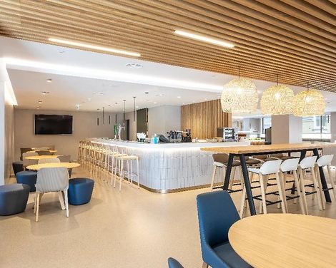 Holiday Inn Lisbon-1