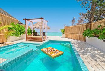 Hotel, Malahini Kuda Bandos Resort