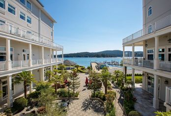 Prestige Oceanfront Resort Sooke