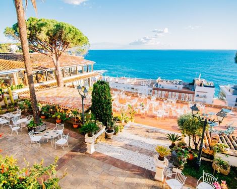 Hotel Roger De Flor By Seleqtta-3