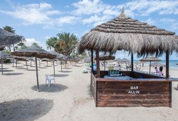 Hotel, Lella Meriam Hotel & Club