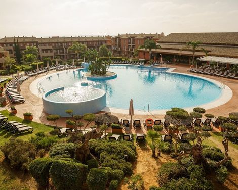 Aparthotel ILUNION Sancti Petri-1