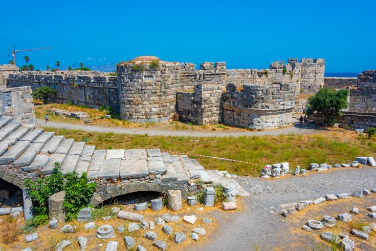 Blick aus der Vogelperspektive auf die Festung Neratzia. 
