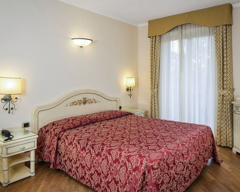 Grande Albergo-0