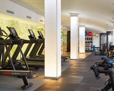 Hilton Garden Inn Frankfurt Airport-3