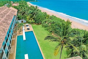 Hotel, Temple Tree Resort & Spa