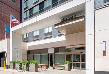 Hotel, Element New York Times Square West
