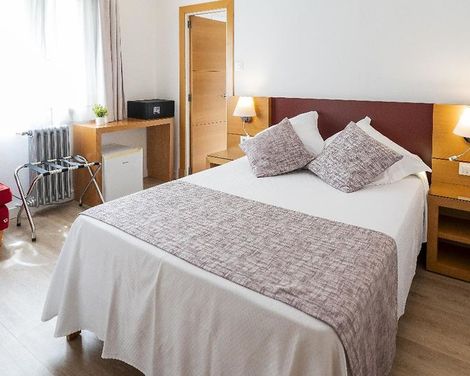 Hotel Amic Colon-0