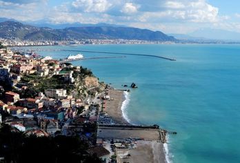 Hotel, La Isla Resort