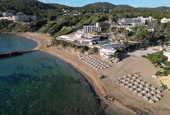 Hotel, Invisa Hotel Club Cala Blanca