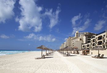 Emporio Cancun