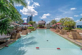 Hotel, Century Park