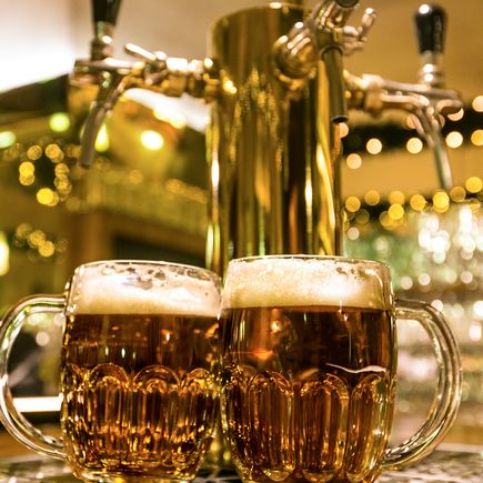 Pilsener Bier zapfen