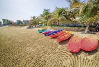 Al Raha Beach Hotel