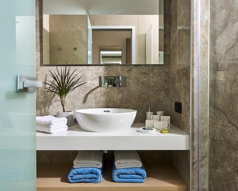 Coriva Beach Hotel & Bungalows-0