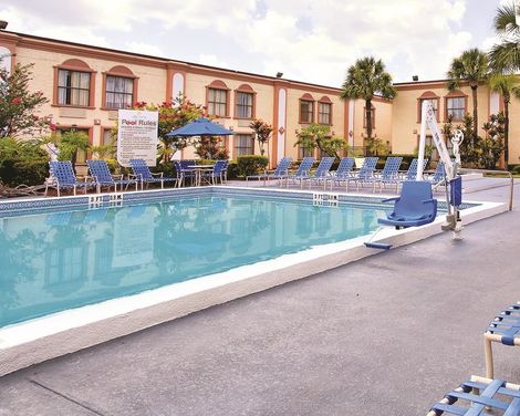La Quinta Inn by Wyndham Orlando International Drive North-4
