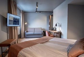 Hotel, Anker Hotel