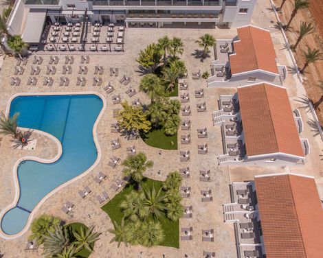 Bohemian Gardens Hotel-2