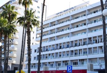 Hotel, Sun Hall Beach Hotel Apts