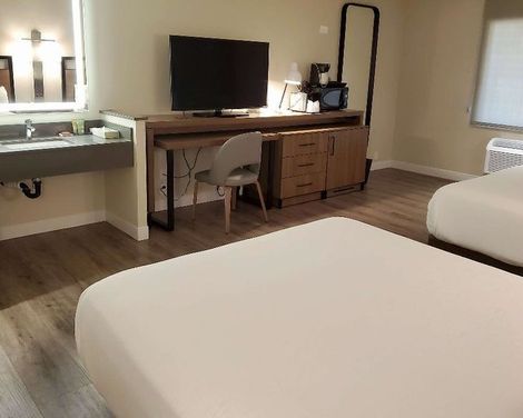 Wyndham Garden San Diego near SeaWorld-4