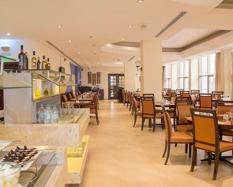 Copthorne Downtown Abu Dhabi-4