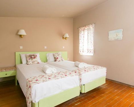 Pelagia Bay-3