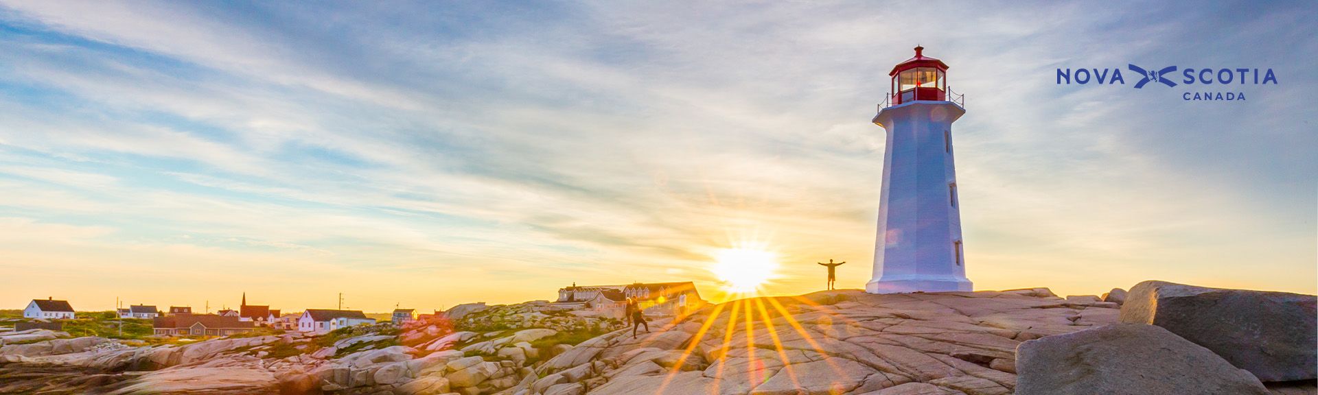 Leuchtturm Peggys Cove im Sonnenuntergang