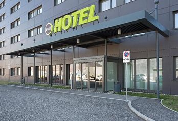 Hotel, B&B HOTEL Trento